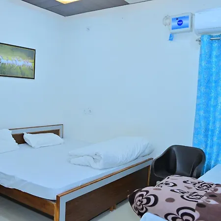 Hotel Bk Palace Ayodhya Exterior photo