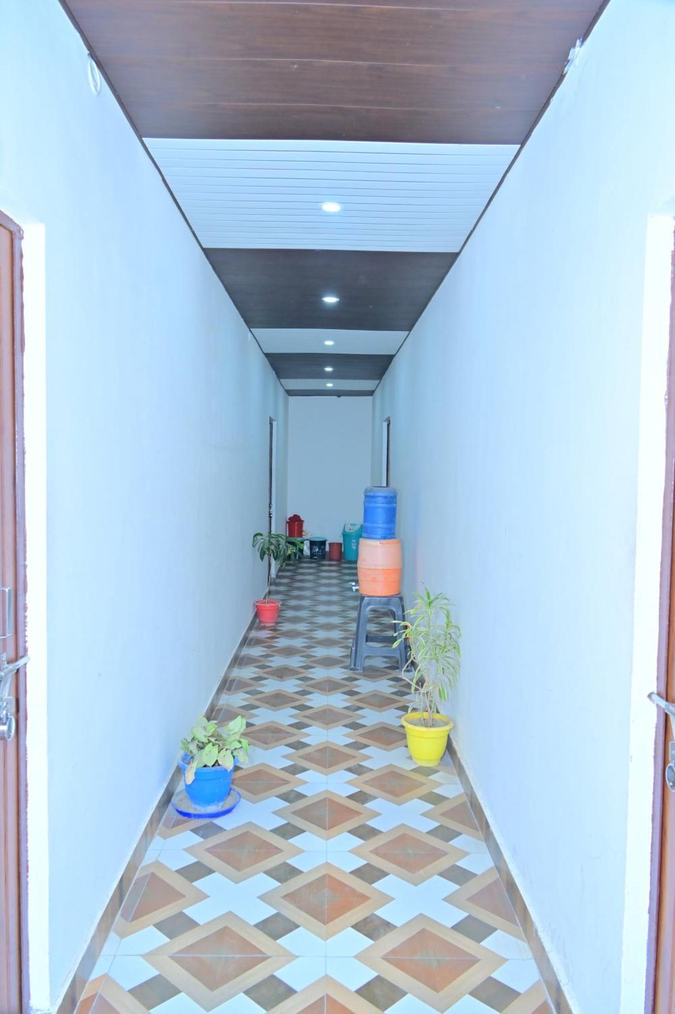 Bk Palace Homestay